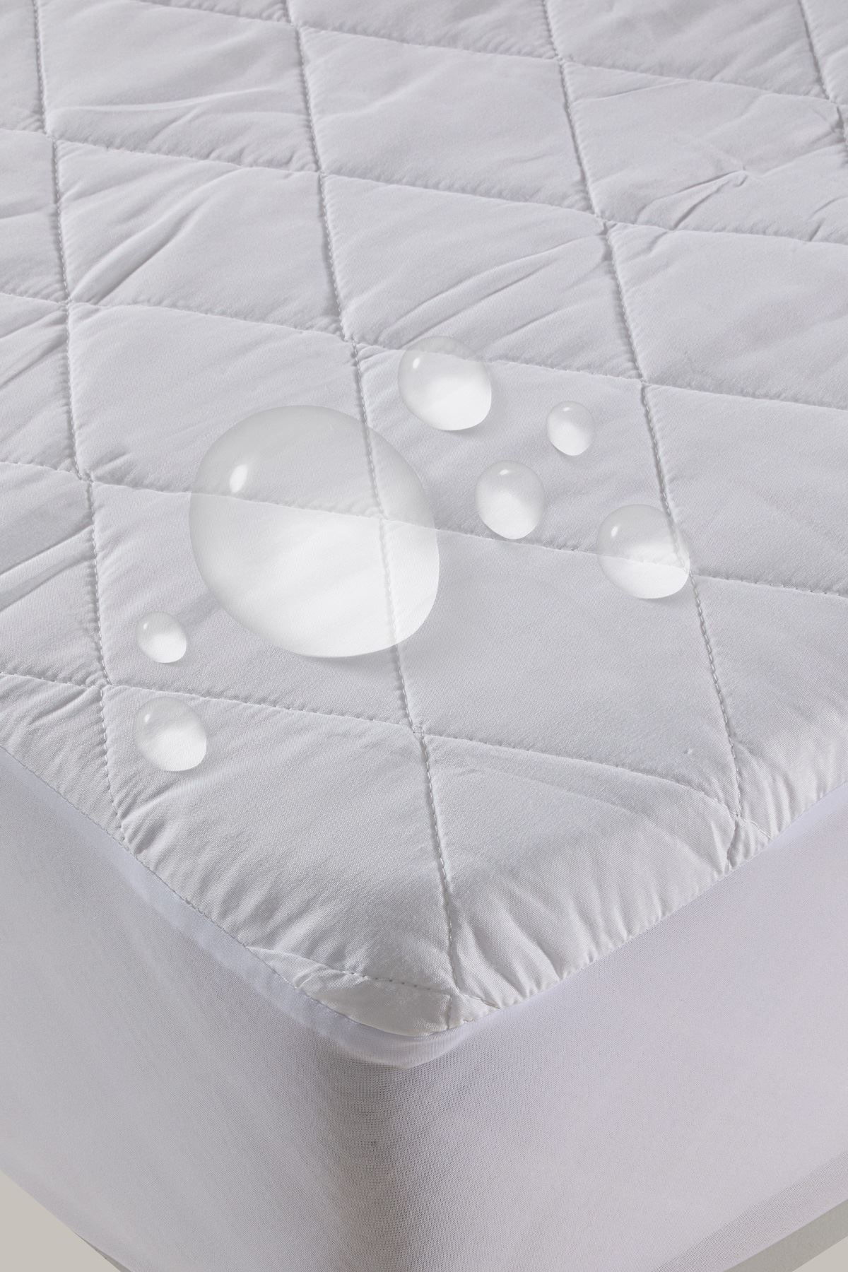 Aytunç Fitted %100 Sıvı Geçirmez Kapitoneli Alez - Yatak Koruyucu