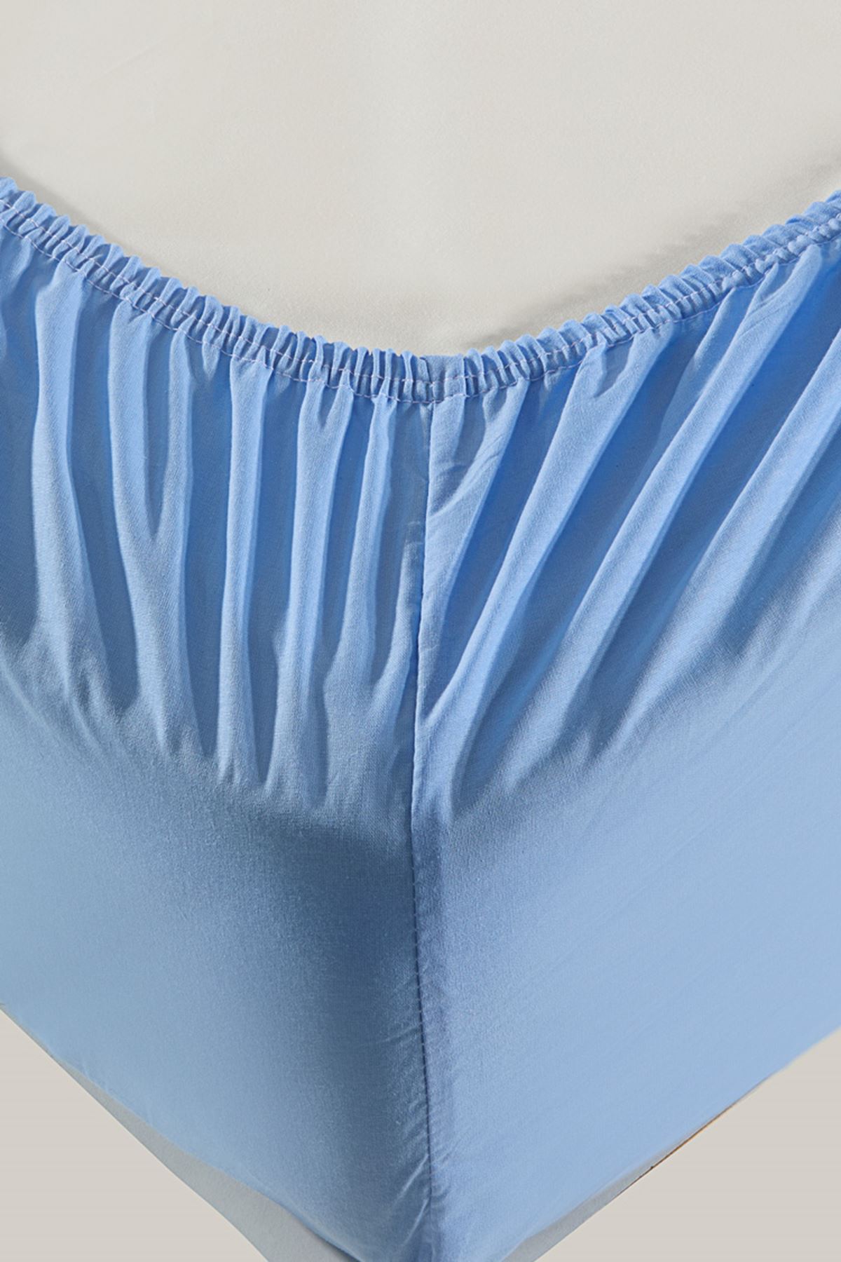 Aytunç Lisa Lastikli Fitted Mavi Renk Çift Kişilik Yastıklı Çarşaf Seti