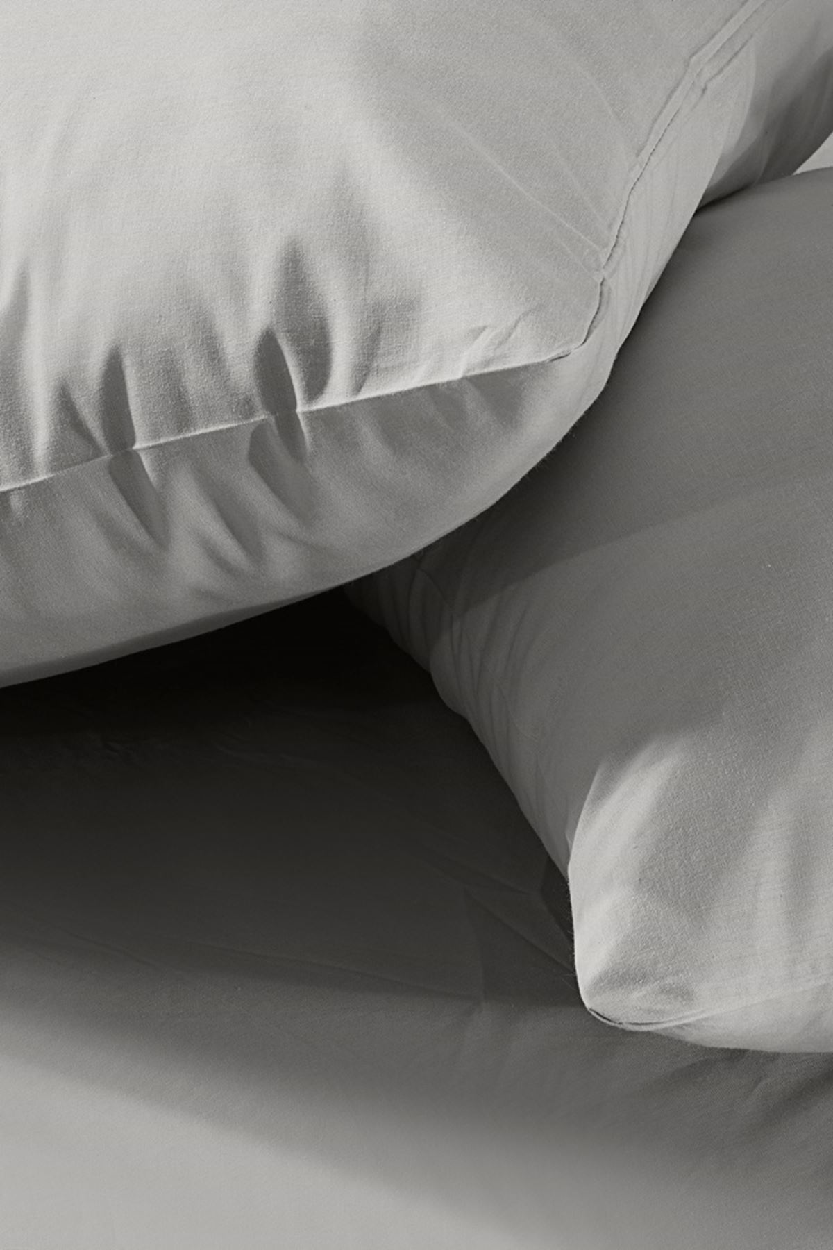 Aytunç Lisa Lastikli Fitted Gri Renk Çift Kişilik Yastıklı Çarşaf Seti