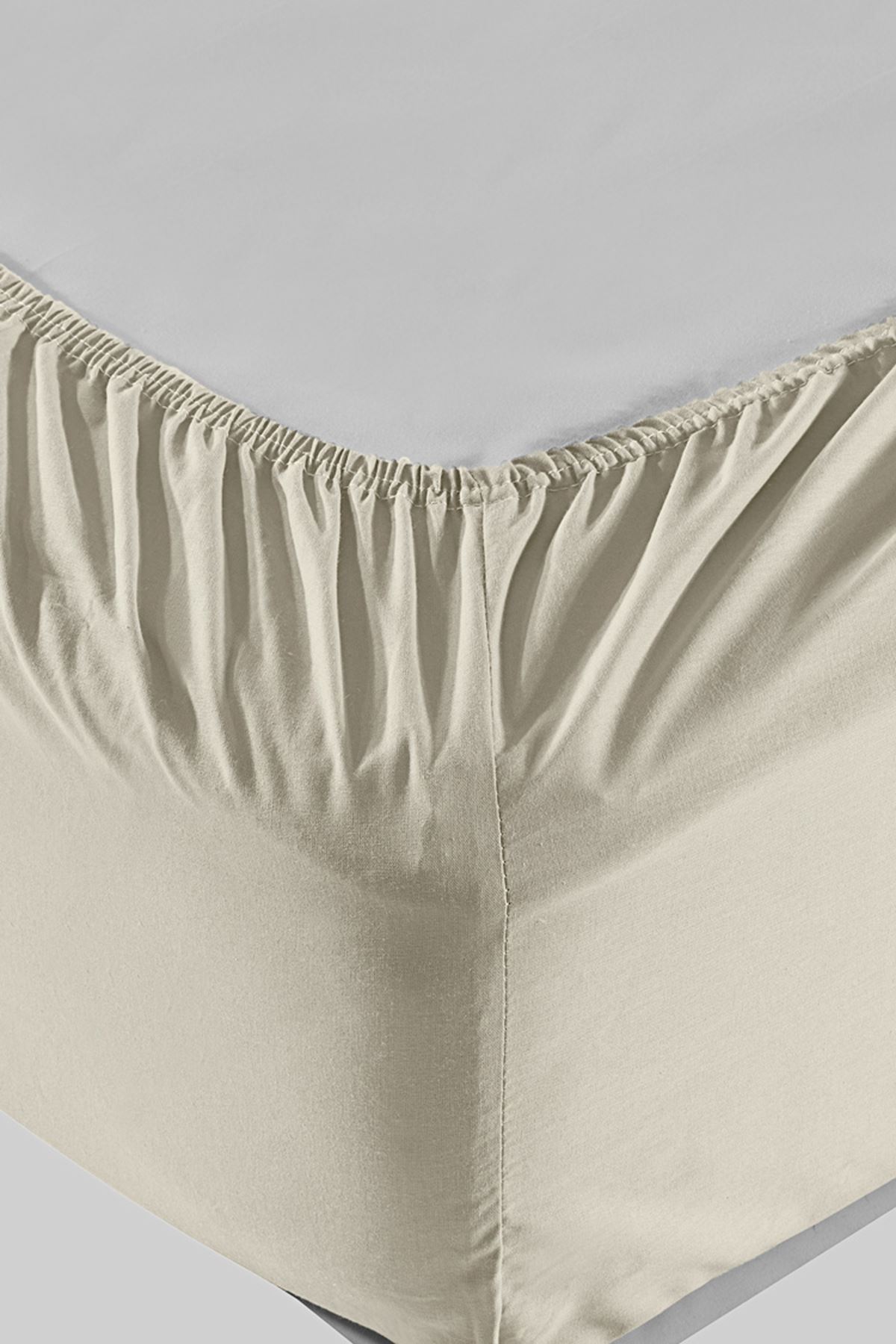 Aytunç Lisa Lastikli Fitted Taş Renk Çift Kişilik Yastıklı Çarşaf Seti