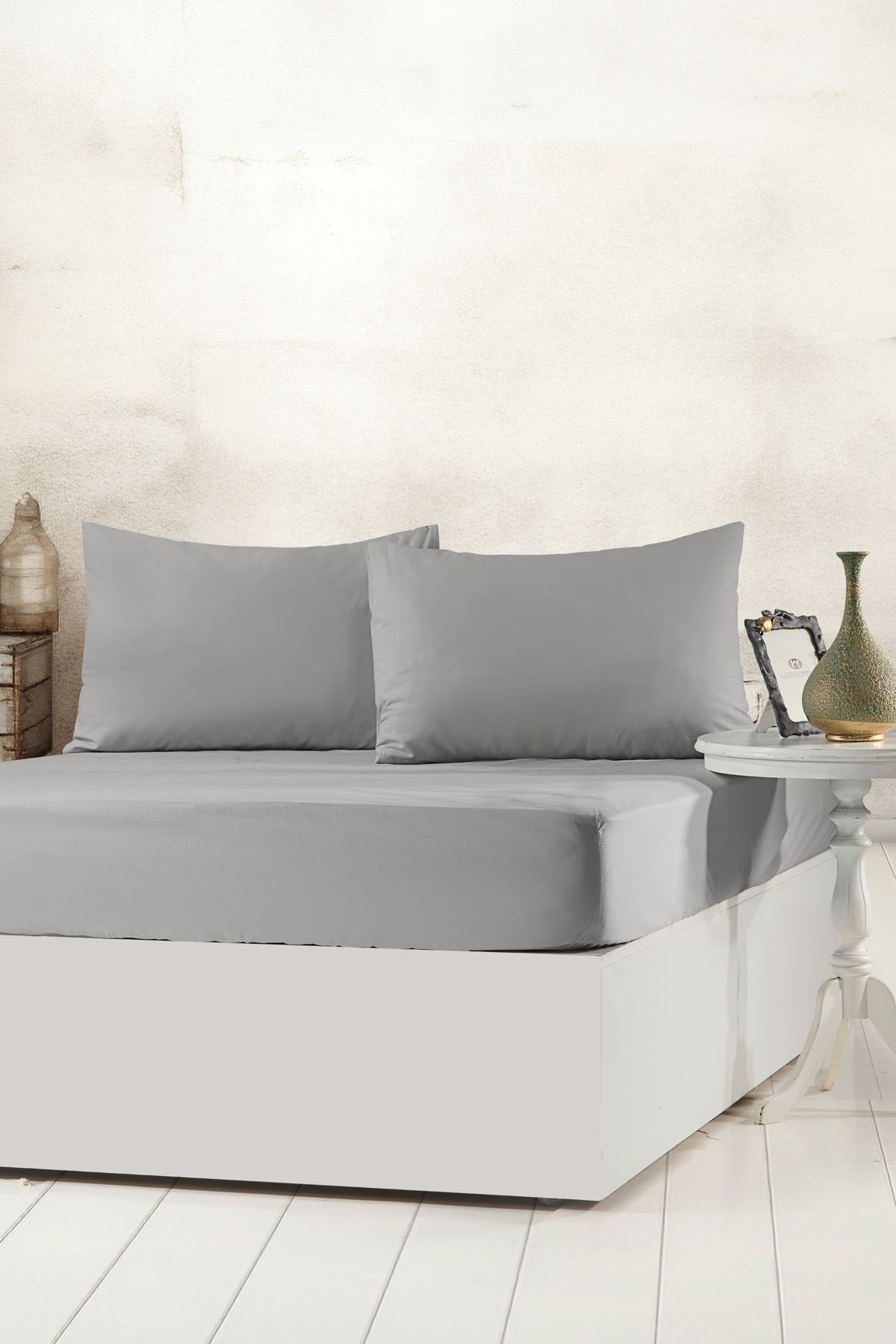 Aytunç Lisa Lastikli Fitted Gri Renk Çift Kişilik Yastıklı Çarşaf Seti