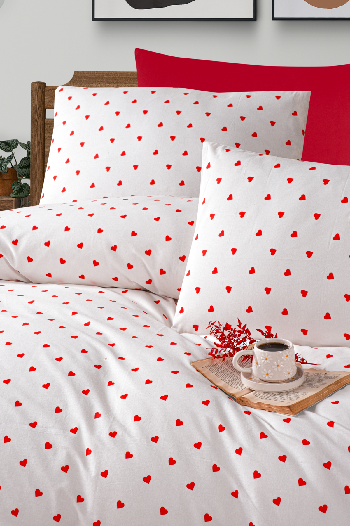 Sevgi %100 Pamuklu Çift Kişilik Lastikli (Fitted) Nevresim Takımı Kalpli Desen 200x220 cm