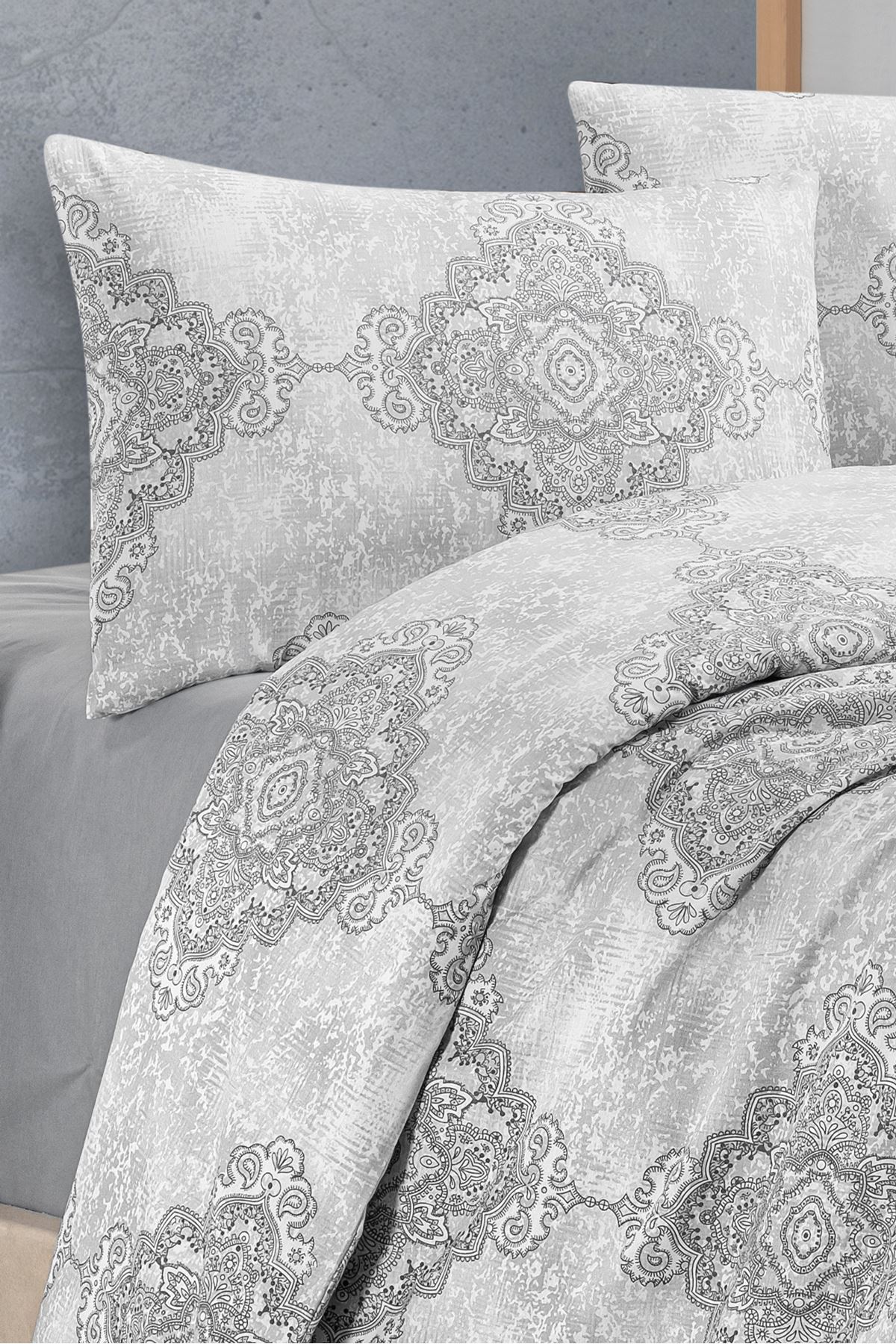 Aytunç Etnik Gri %100 Pamuklu Çift Kişilik Lastikli (Fitted) Nevresim Takımı 200x220 cm